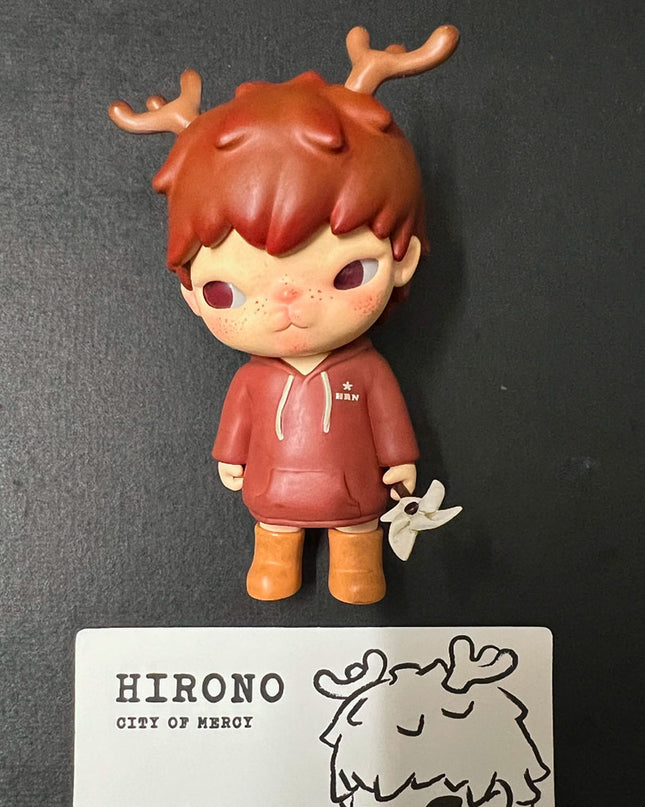 Hirono City of Mercy Series vinyl figure The Other character front view