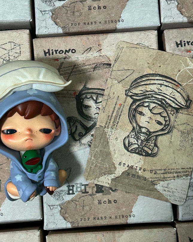 Hirono Echo Series vinyl figure Staying Up character front view
