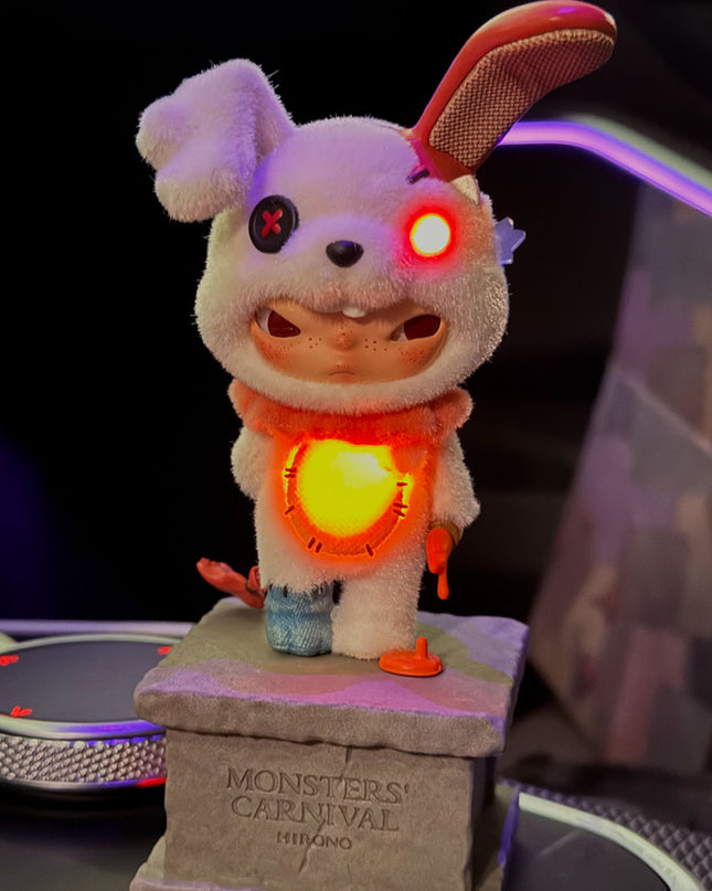 Hirono Monsters Carnival Series vinyl figure Killer Bunny character front view
