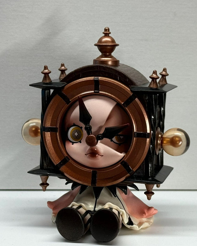 Skullpanda Image of Reality Series vinyl figure The Timelapse character front view