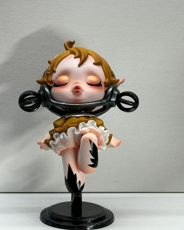 Skullpanda Image of Reality Series vinyl figure The Soar character front view