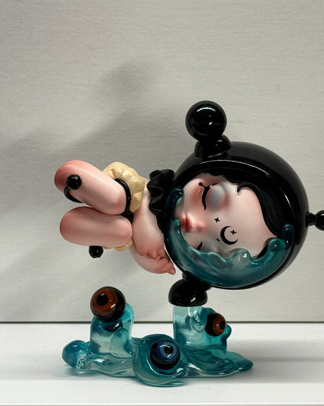 Skullpanda Image of Reality Series vinyl figure The Imagination character front view