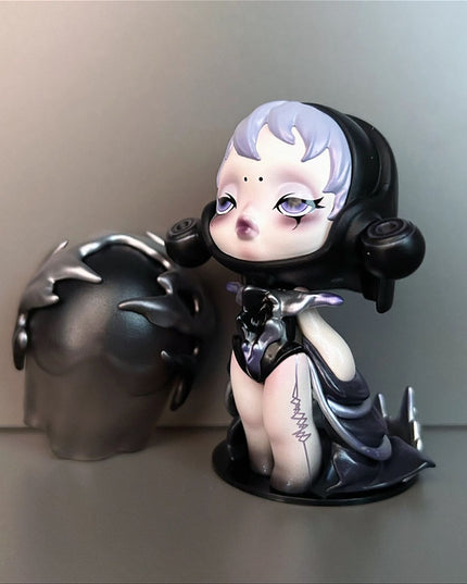 Skullpanda Sound Series vinyl figure The Grief character front view