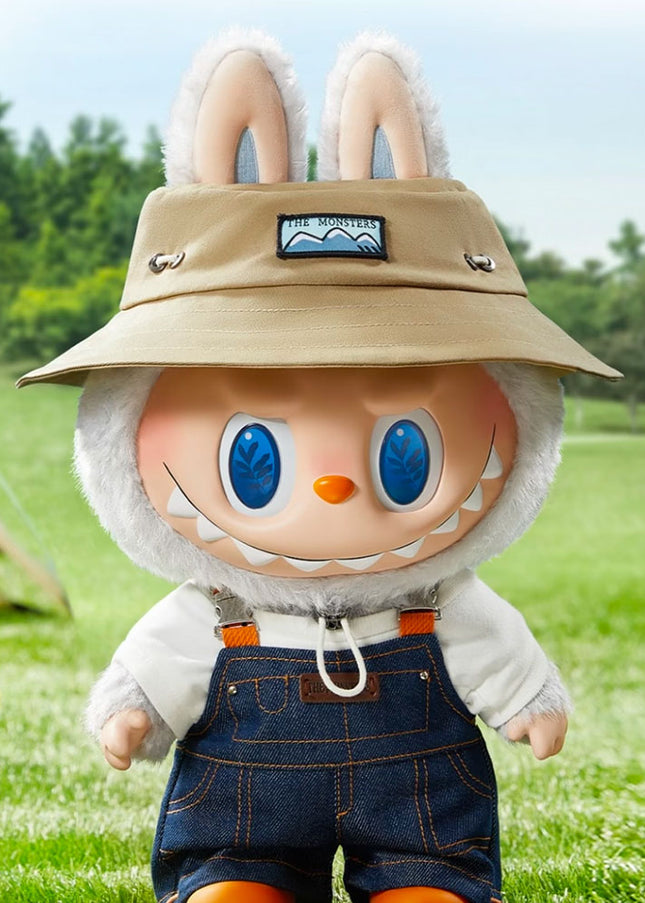 THE MONSTERS Fall in Wild Vinyl Plush Doll 40cm