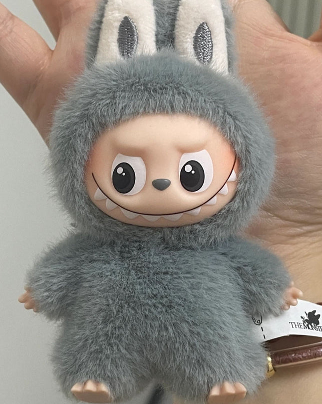 THE MONSTERS Labubu Pin For Love Series V4 vinyl plush pendant 10.5cm letter W front view