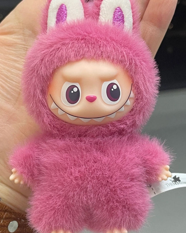 THE MONSTERS Labubu Pin For Love Series V4 vinyl plush pendant 10.5cm letter Q front view
