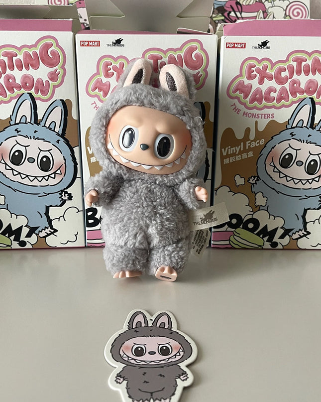 THE MONSTERS Labubu Tasty Macarons V1 vinyl plush pendant 17cm Sesame Bean flavor front view