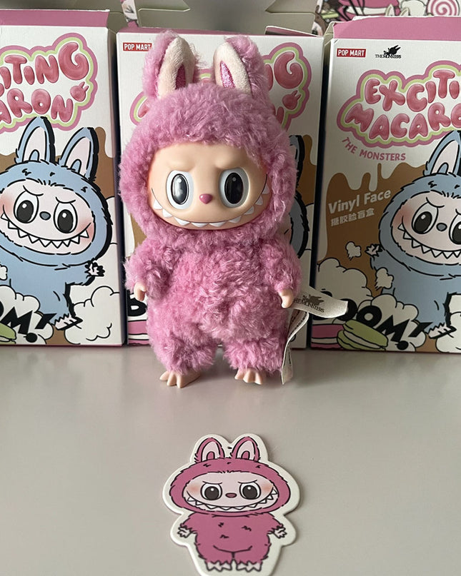THE MONSTERS Labubu Tasty Macarons V1 vinyl plush pendant 17cm Lychee Berry flavor front view
