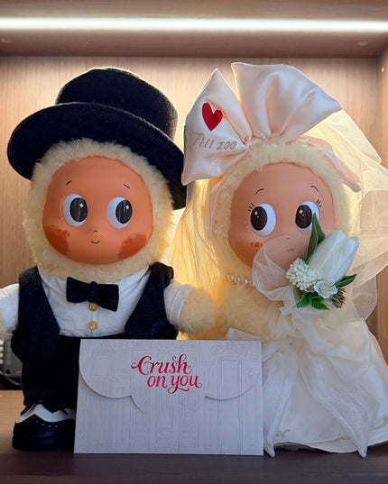 Twinkle Twinkle Crush On You Series vinyl plush doll gift box side view