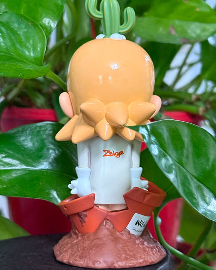 Zsiga Growing Up PVC figure by Pop Mart packaging detail view