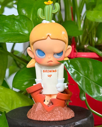 Zsiga Growing Up PVC figure by Pop Mart front view