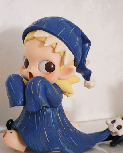 Zsiga Scared Performer 16cm figurine by Pop Mart side view