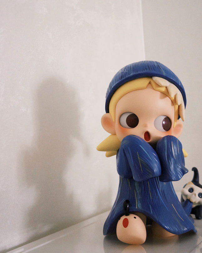 Zsiga Scared Performer 16cm figurine by Pop Mart packaging detail view