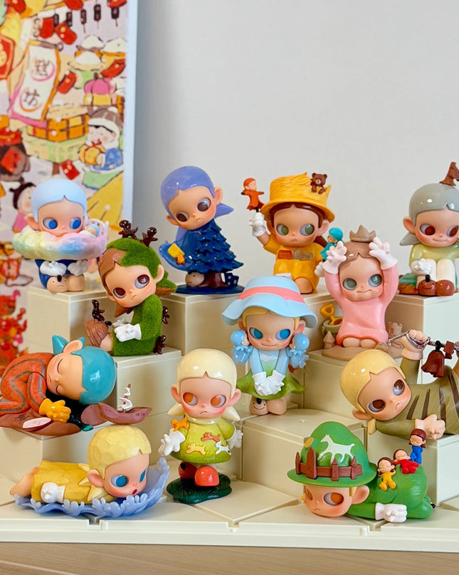 12 Confirmed Figures	Zsiga Take It Slow Series 12 confirmed figures complete set display view
